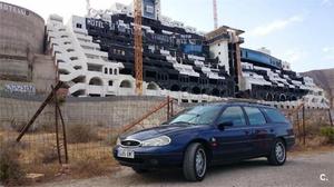 Ford Mondeo 1.8td Ambiente 5p. -99