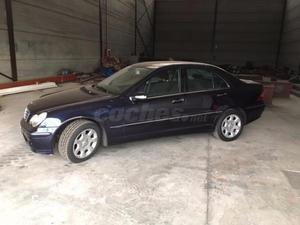 MERCEDES-BENZ Clase C C 200 K ELEGANCE 4p.