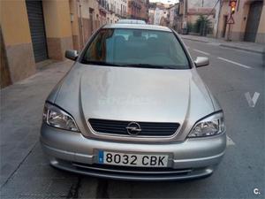 Opel Astra v Edition 3p. -02