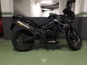 TRIUMPH TIGER 800 XR -15