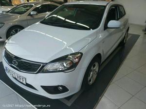 KIA PRO_CEE-D EN VENTA EN EIBAR (GUIPúZCOA) - EIBAR - EIBAR