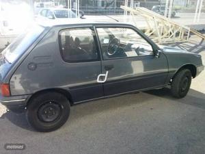 Peugeot 205