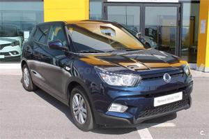 Ssangyong Tivoli D16t Premium 4x2 5p. -16