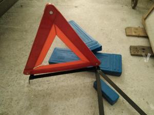 Triangulos de señalizacion para coche