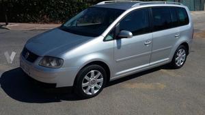 VOLKSWAGEN Touran 2.0 TDI DSG ADVANCE -05