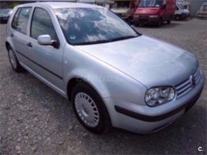 Volkswagen Golf 1.4 Conceptline 5p. -03