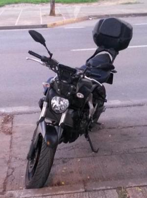 YAMAHA MT-