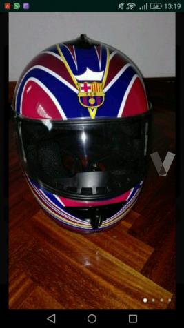 casco de moto marca Hebo, del FCBarcelona talla S