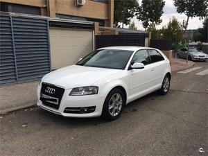 AUDI A3 1.6 TDI 105cv Attraction 3p.