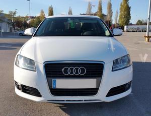 AUDI A3 1.9 TDI DPF Attraction -09