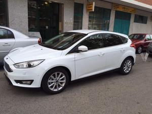 FORD Focus 1.6 TDCi 115cv Titanium -15