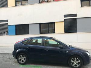 FORD Focus 1.6 TDCi Ghia -05