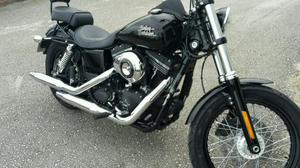 HARLEY DAVIDSON Dyna Street Bob (modelo actual) -15