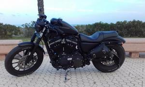 HARLEY DAVIDSON Sportster 883 Iron (modelo actual) -09