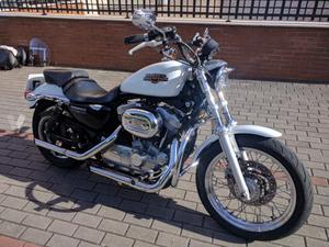 HARLEY DAVIDSON Sportster 883 Low (