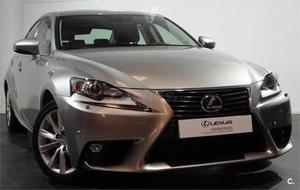 Lexus Is 300h Hybrid Eco 4p. -14