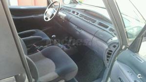 RENAULT Espace AUTHENTIQUE 2.2DCI 5p.