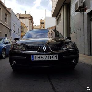 RENAULT Laguna G.Tour Luxe Dynamique 2.2DCI 5p.