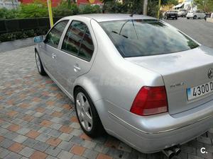 VOLKSWAGEN Bora 1.6 Conceptline 105CV 4p.