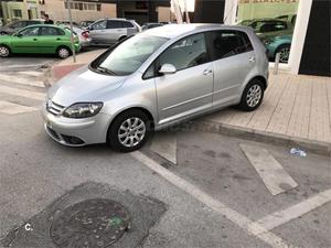 VOLKSWAGEN Golf Plus 2.0 TDI Highline DSG 5p.