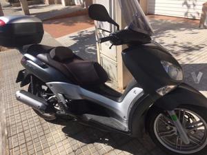 YAMAHA X-CITY 250 (modelo actual) -11