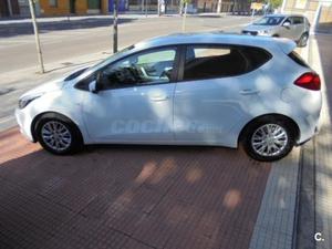 Kia Ceed 1.0 Tgdi 74 Kw Concept Plus Ecodynam 5p. -17