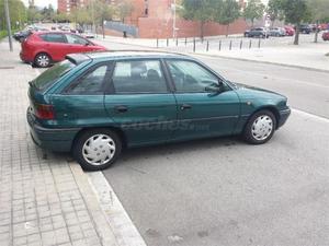 Opel Astra 1.6 Merit 5p. -98