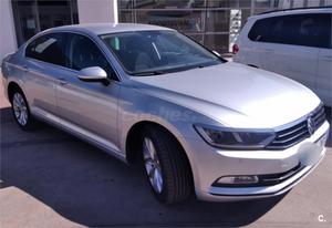 VOLKSWAGEN Passat Advance 2.0 TDI 110kW 150CV 4p.