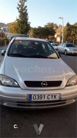 Opel Astra v Edition 5p. -04