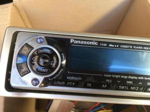 Radio Panasonic FXwx4. Entrada mp3 y cargador