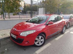 Renault Mégane Dynamique v 110cv 5p. -09