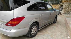 SSANGYONG Rodius 270Xdi Premium 5p.