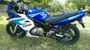 SUZUKI GS 