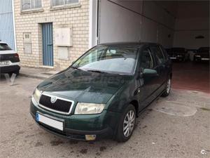 Skoda Fabia v 101cv Comfort 5p. -02