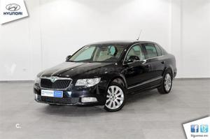 Skoda Superb 2.0 Tdi 140cv Dpf Elegance 5p. -09