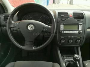 VOLKSWAGEN Golf 1.9 TDI 105cv iGolf 5p.