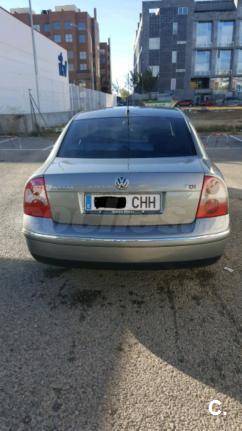 VOLKSWAGEN Passat 1.9 TDi Highline 130CV 4p.