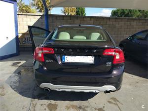 VOLVO S D5 Summum AWD Auto 4p.