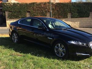 JAGUAR XF 2.2 Diesel Premium Luxury 4p.