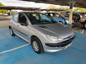 PEUGEOT 206 XR 