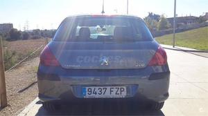 PEUGEOT 308 Confort 1.6 HDI 110 FAP 5p.