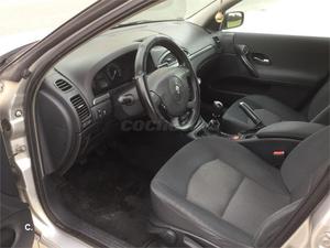 RENAULT Laguna Confort Authentique 1.9dCi 110CV E4 5p.