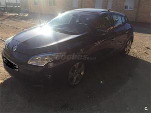 RENAULT Megane Dynamique 1.9dCi 130cv eco2 5p.