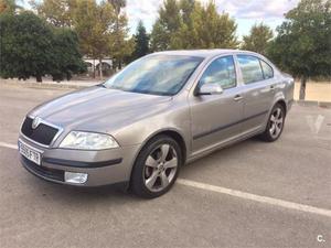 Skoda Octavia 2.0 Tdi Elegance Dsg 5p. -07