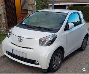 TOYOTA iQ iQ2 1.0 MultiDrive Cuero 3p.