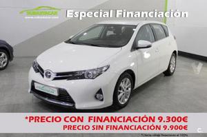 Toyota Auris 90d Active 5p. -13