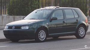 VOLKSWAGEN Golf 1.6 CONCEPTLINE 5p.