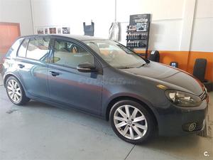 VOLKSWAGEN Golf 1.6 TDI 105cv DPF Sport 5p.