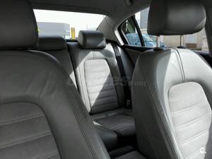 VOLKSWAGEN Passat 2.0 TDI DPF Advance 4p.