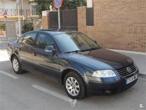 Volkswagen Passat 1.9 Tdi Edition 130cv 4p. -04